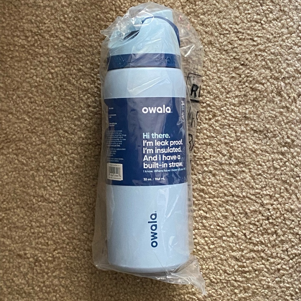 Owala FreeSip Blue Stainless Steel 32 oz Water Bottle